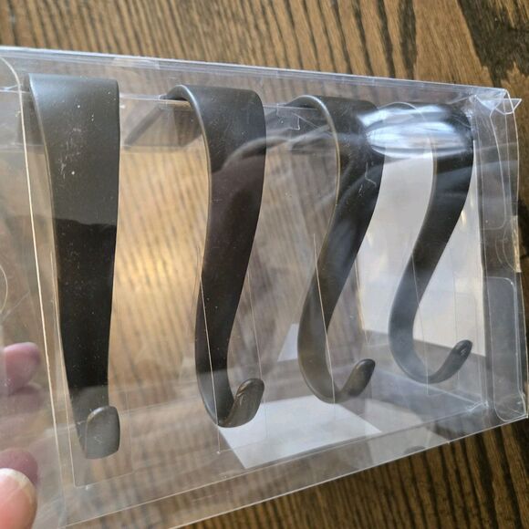 NEW Stocking Holder Hobby Lobby Bronze 4 Inch (4 pieces)  CHRISTMAS 2022 - Picture 3 of 6